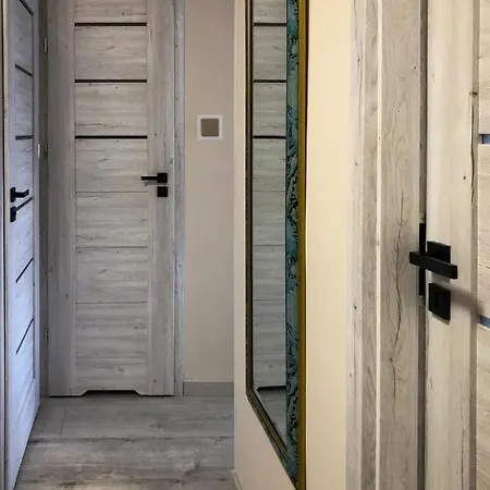 Z Widokiem Na Rzeke Dziwna - Valhalla * Wolin