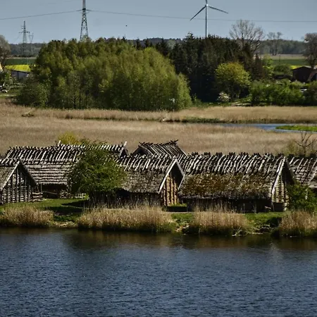 Z Widokiem Na Rzeke Dziwna - Valhalla ヴォリン