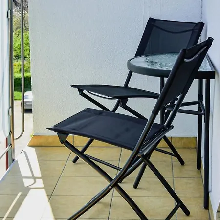 Apartmán Z Widokiem Na Rzeke Dziwna - Valhalla