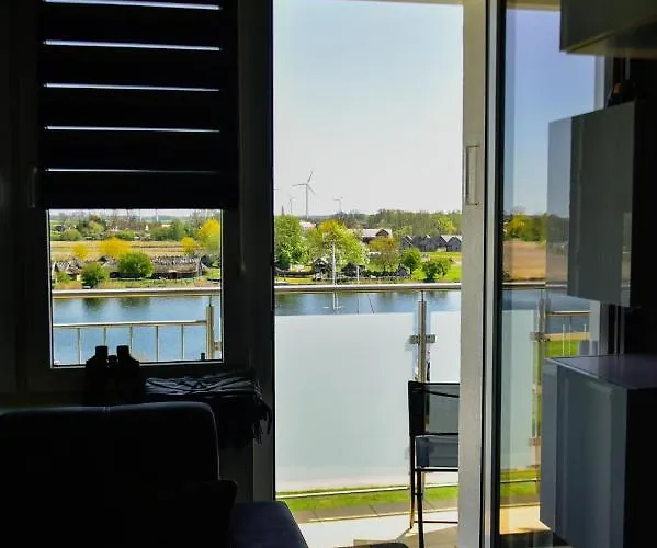 Z Widokiem Na Rzeke Dziwna - Valhalla Apartamento