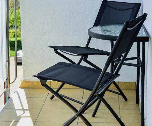 Apartmán Z Widokiem Na Rzeke Dziwna - Valhalla